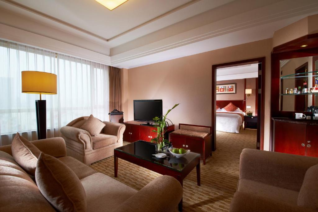 Crowne Plaza City Center Ningbo