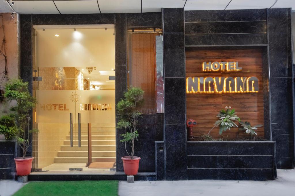 Hotel Nirvana Near Delhi Airport