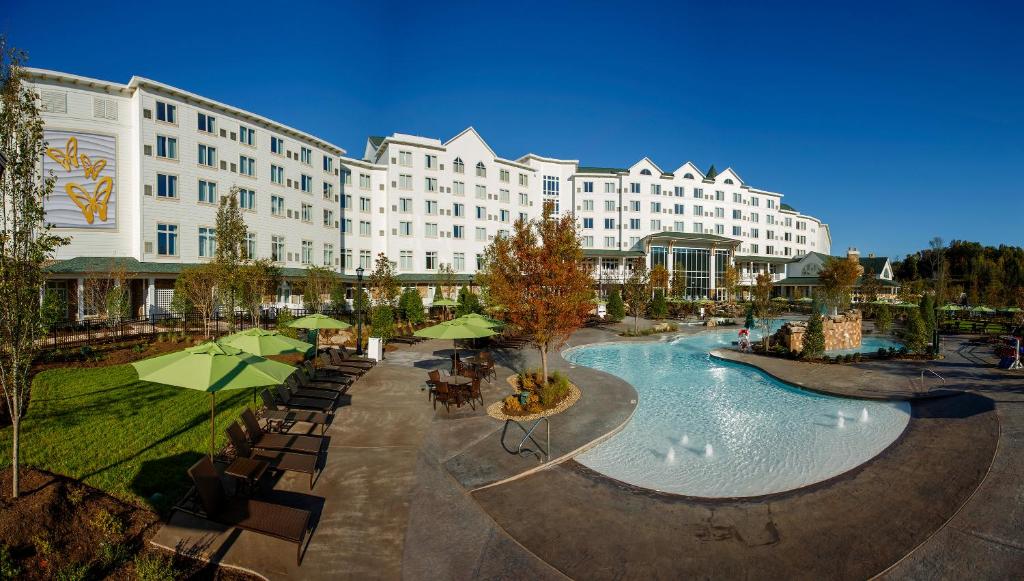 Dollywood's DreamMore Resort and Spa