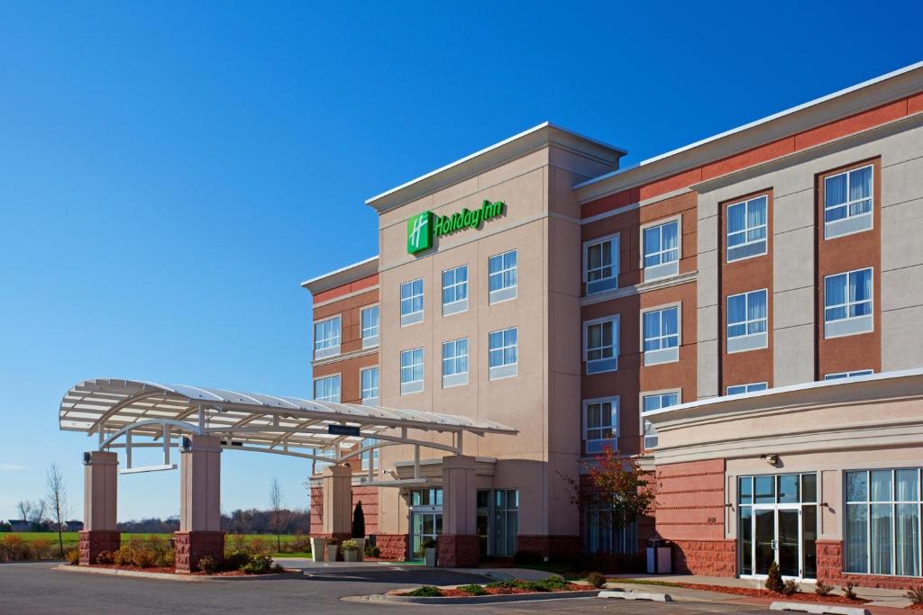 Holiday Inn Aurora North - Naperville, an IHG Hotel